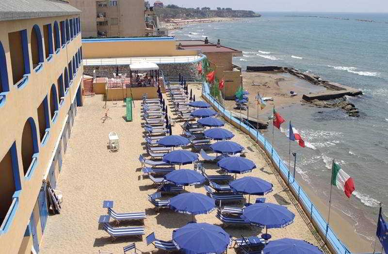 Grand Hotel Dei Cesari Dependance Anzio Luaran gambar